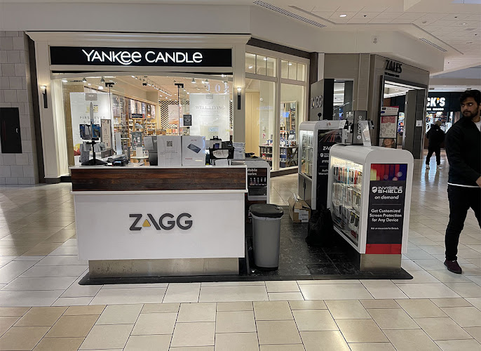 ZAGG Pheasant Lane