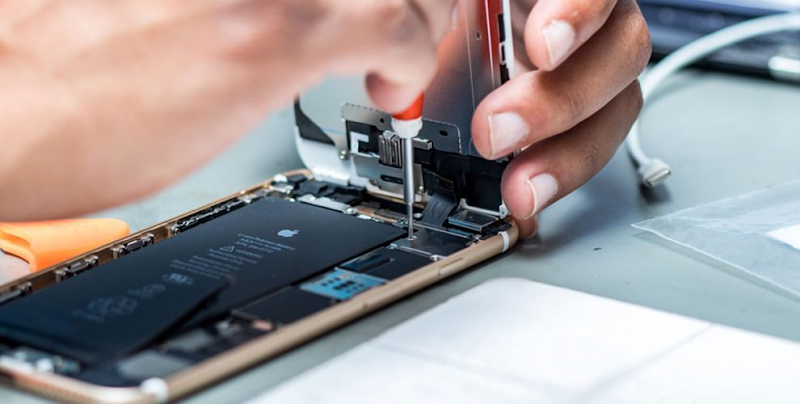 Tech & Co Cell Phone Repair
