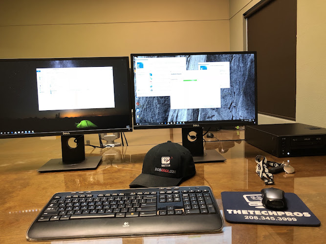 208GEEK, LLC