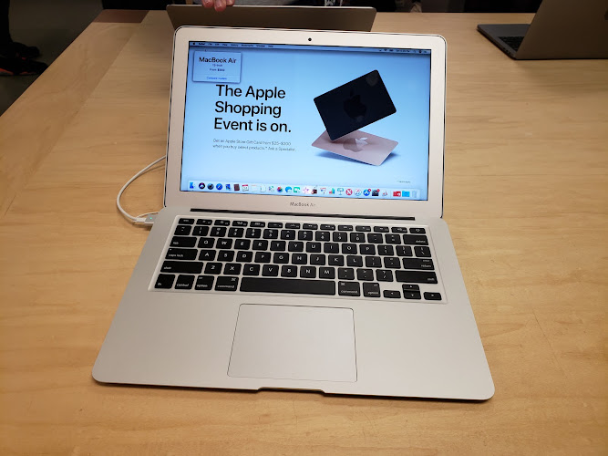 Apple Staten Island