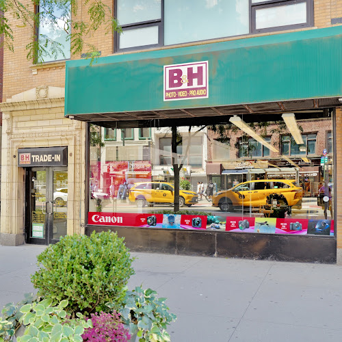 B&H Photo Video