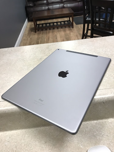 Mac Men Computer & Phone