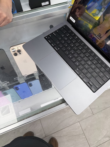 Mr Phone Pro Lakeland | Samsung, iPad , Cell Phone & iPhone Repair | Computer, Game Console, Xbox & Ps5 Repair