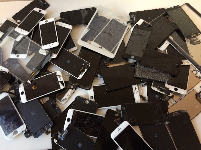iPhone Repair FiDi