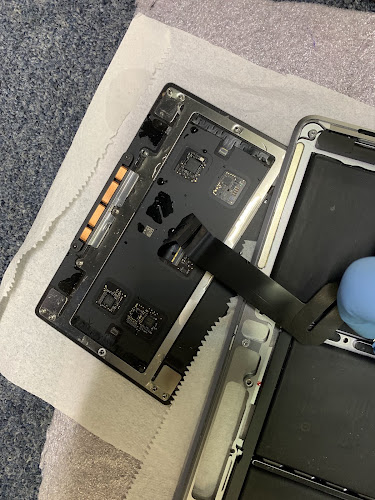D and Q Computer