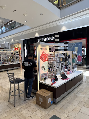 TECH N’ FIX -the shops at mission viejeo mall