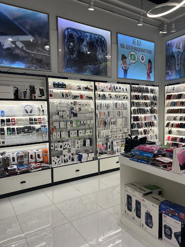 The Fix in Westfield Culver City