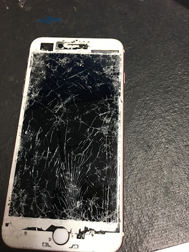 iPhone Repair 605
