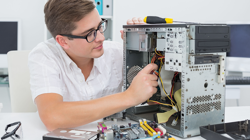 Qc Tech Solutions LLC