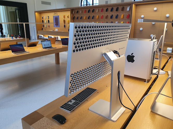 Apple Carnegie Library