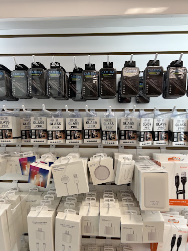 Techy Glendale Mobile phone and tablet repair (Inside Walmart)