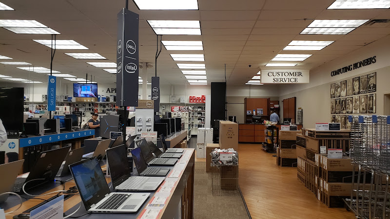 Micro Center