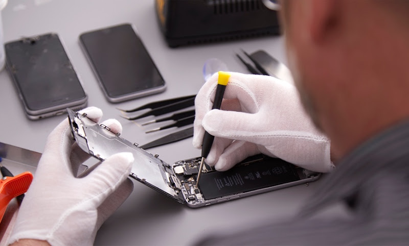 Instafix | Phone - Tablet - Computer Repair