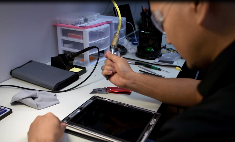 uBreakiFix - Phone and Computer Repair