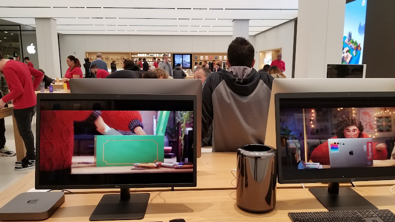 Apple The Westchester