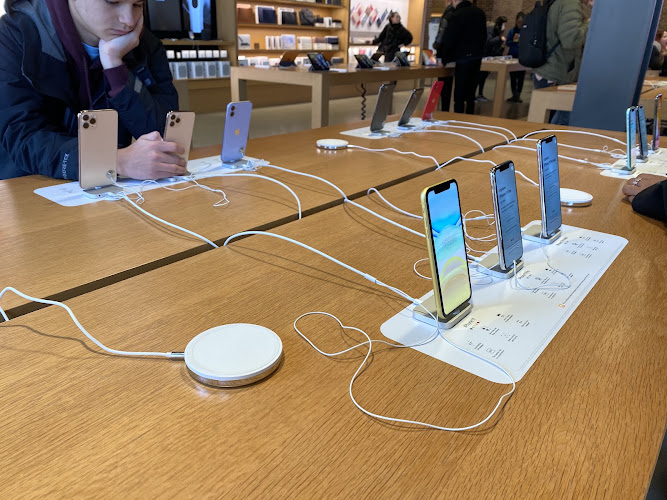 Apple Williamsburg
