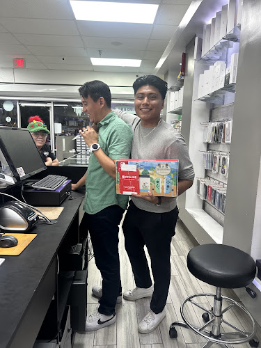 In & Out Wireless: Electronic Retail & Repair Services