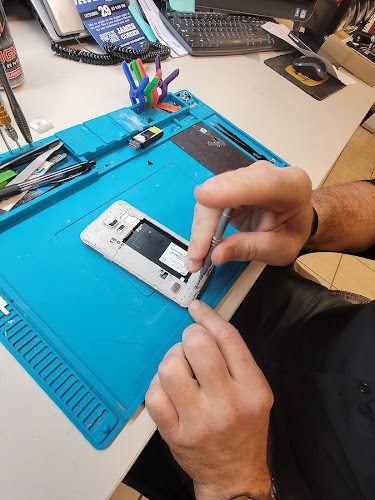 CPR Cell Phone Repair